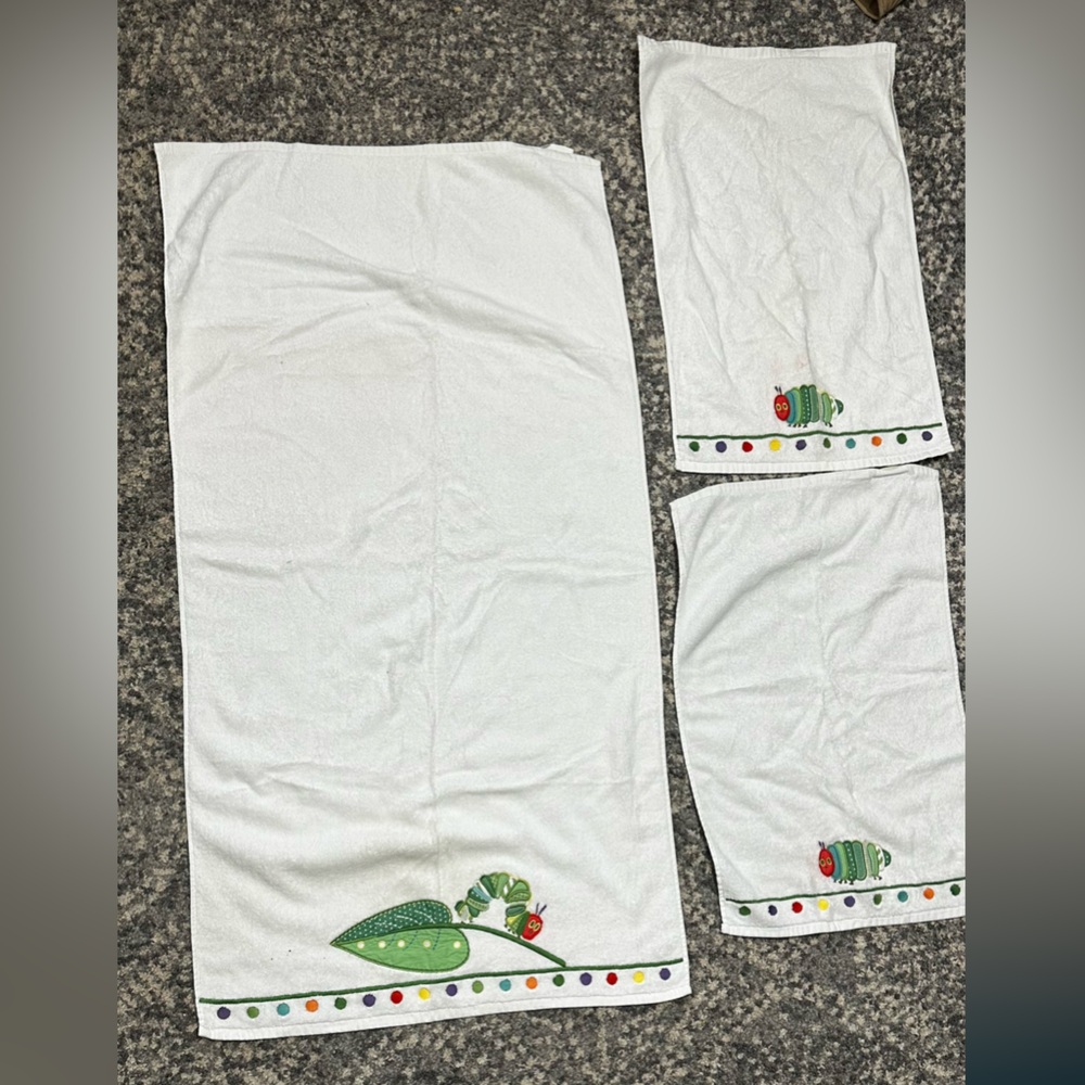 Pottery Barn Kids - Hungry Caterpillar- Eric Carle-  1 Towel and 2 Hand towles